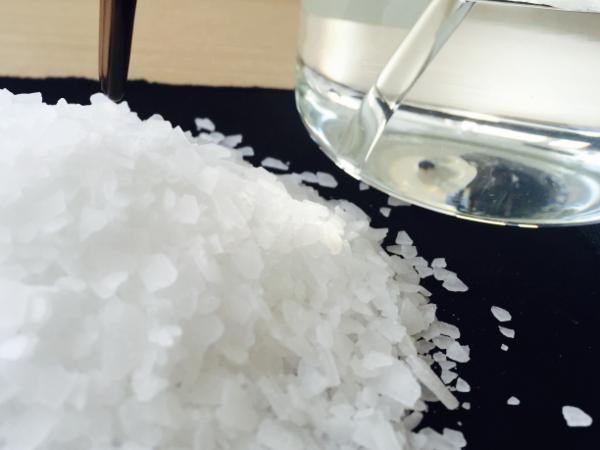 食品工業(yè)養(yǎng)殖級六水無水氯化鎂